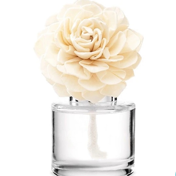 Scentsy dahlia darling fragrance oil flower 🌸 - Picture 3 of 3